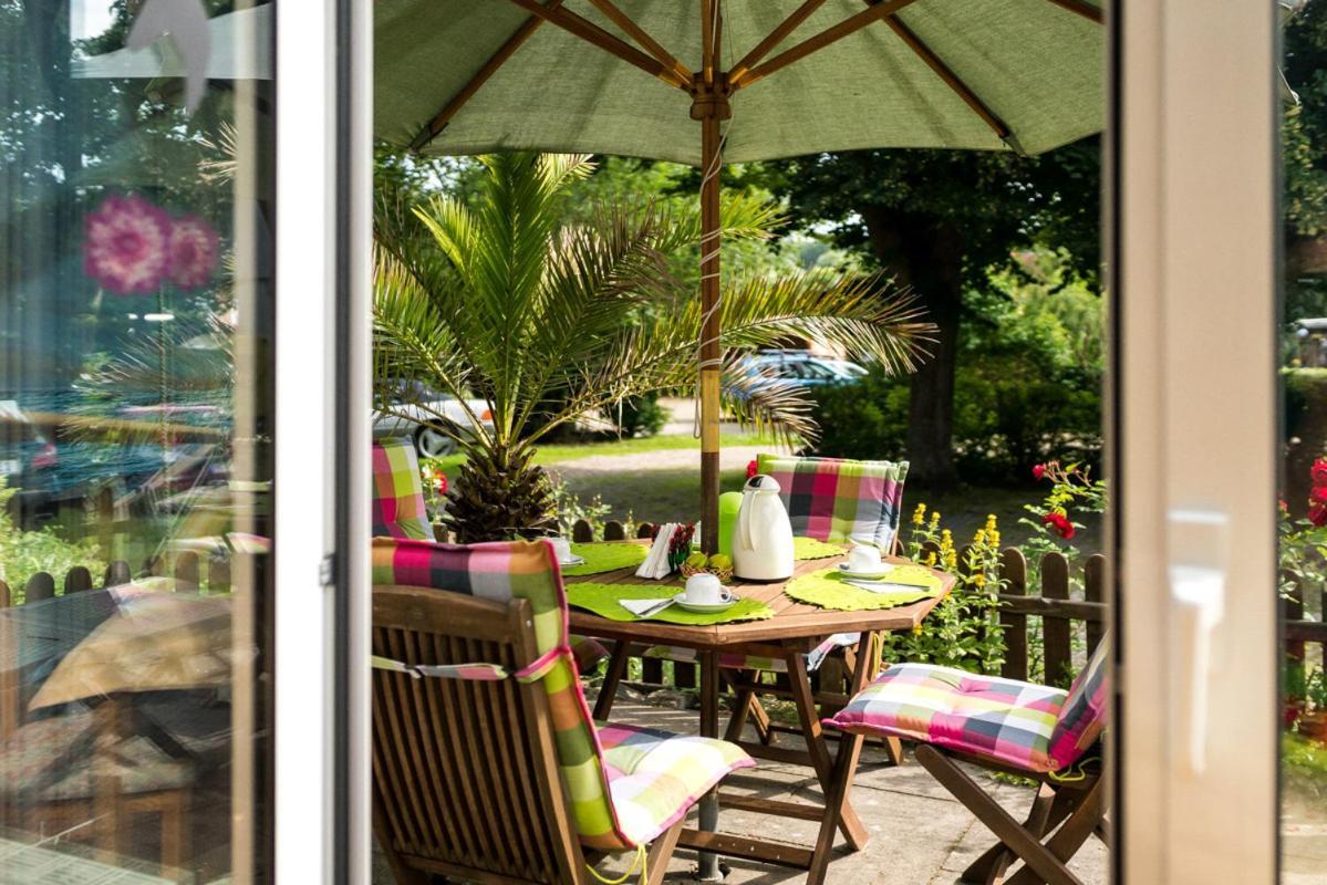 Hotel-Pension Lindenhof Tarnewitz Экстерьер фото