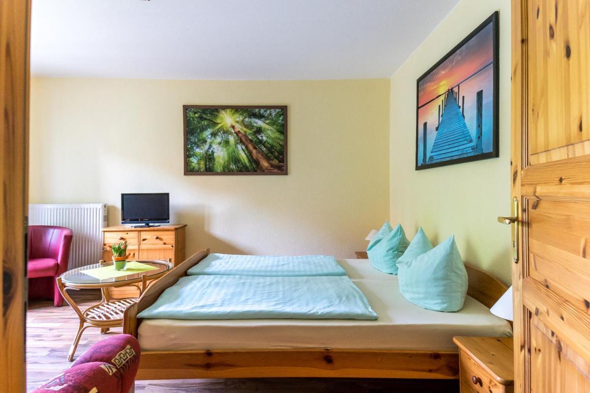 Hotel-Pension Lindenhof Tarnewitz Экстерьер фото